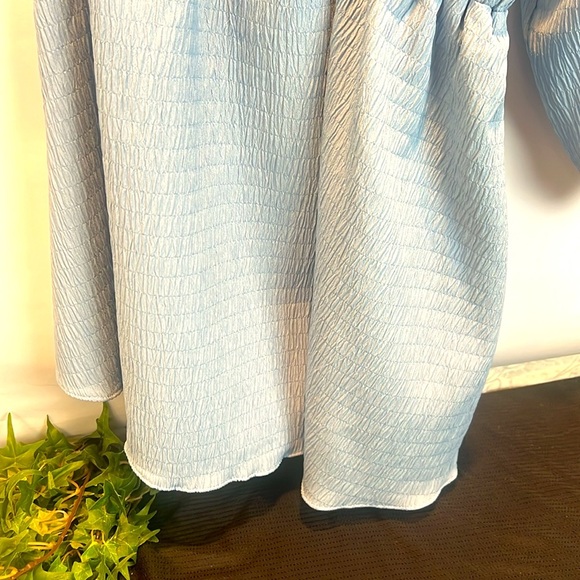 NWT Acoa Cold Shoulder Mini Dress with waist cut out - Picture 5 of 8